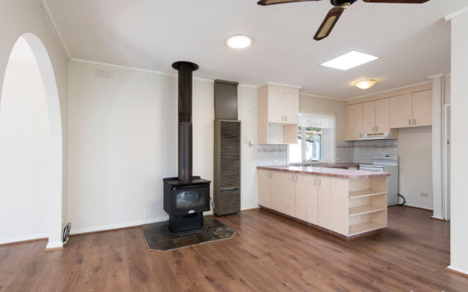 Beautiful Home in Croydon South!